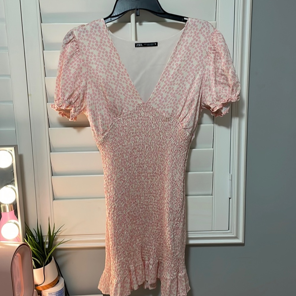 Zara floral dress - Picture 2 of 4